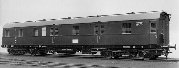 Bulgarian TPO railway carriage